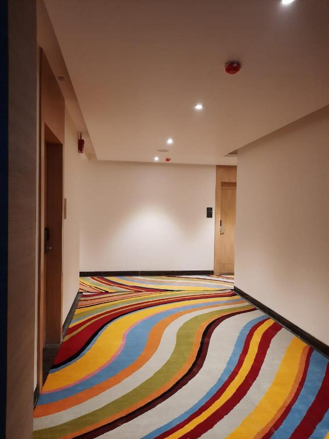 Acco Grand Hotel Lucknow Eksteriør bilde