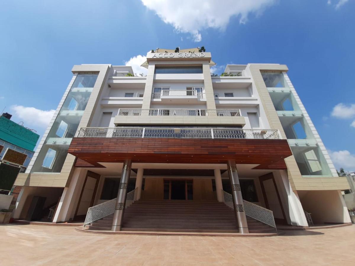 Acco Grand Hotel Lucknow Eksteriør bilde